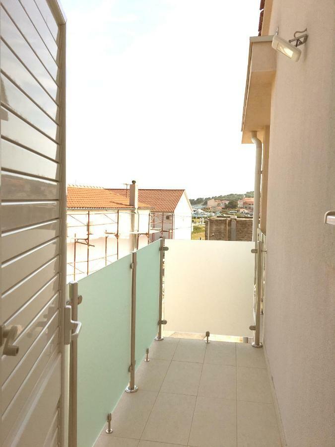 Apartment Josip 2 Tribunj  Bagian luar foto